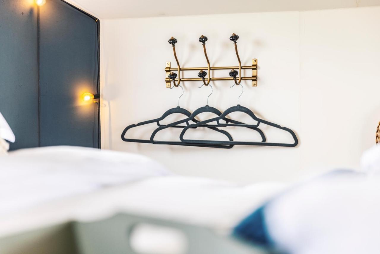 The Treehouse At Humblebee Hall Worcester Eksteriør bilde
