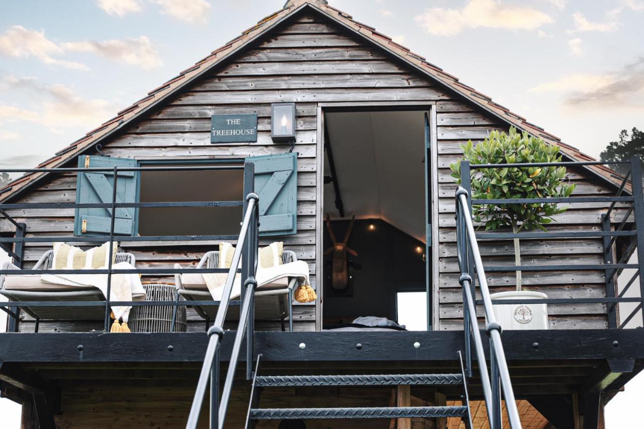 The Treehouse At Humblebee Hall Worcester Eksteriør bilde